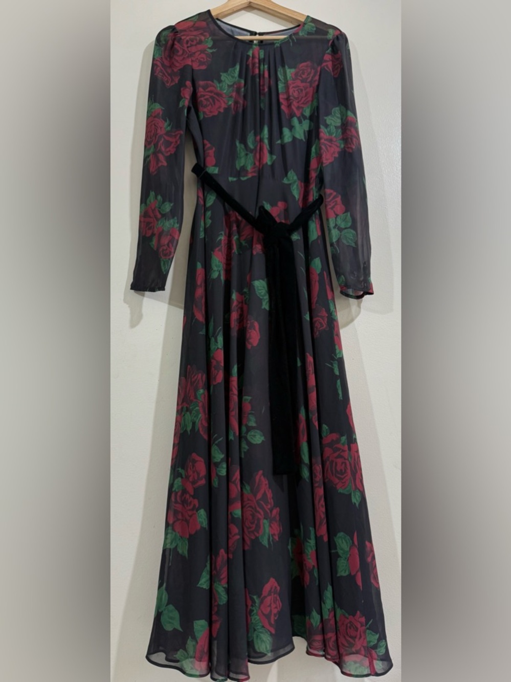 HOBBS Long Black Floral Maxi Dress with Velvet Waist Tie - Picture 3 of 6